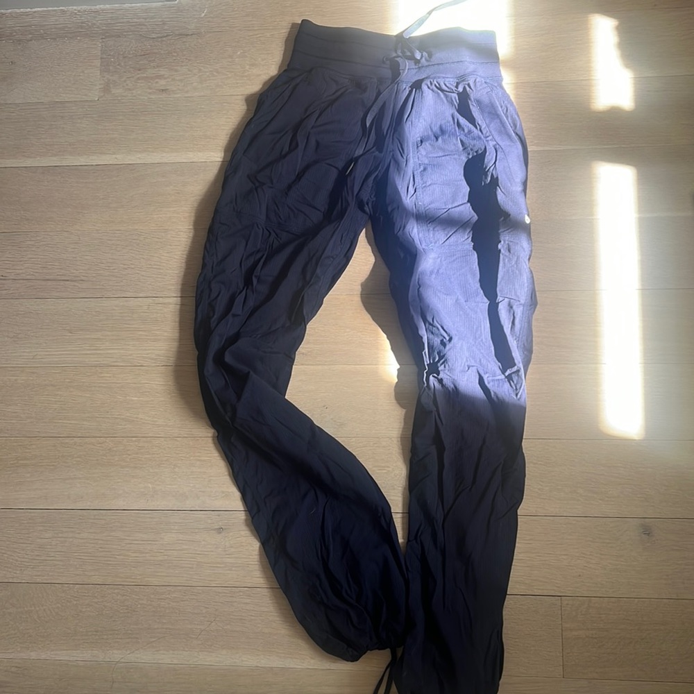 Lululemon Dance studio pant in navy, worn a handful of times.  Size 1 regular